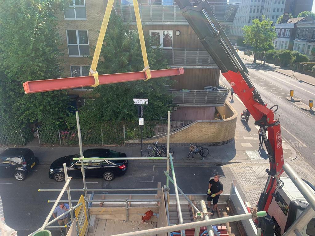 Steel beam lift crane operation